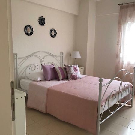Apartamento Irina House Pefkohori Exterior foto